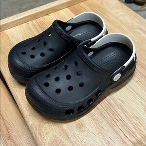 Black Clogs with Adjustable Strap